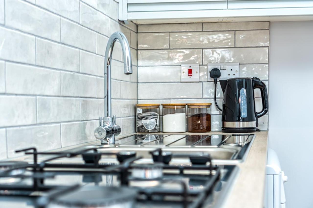 Modern Apartment In East ลอนดอน ภายนอก รูปภาพ